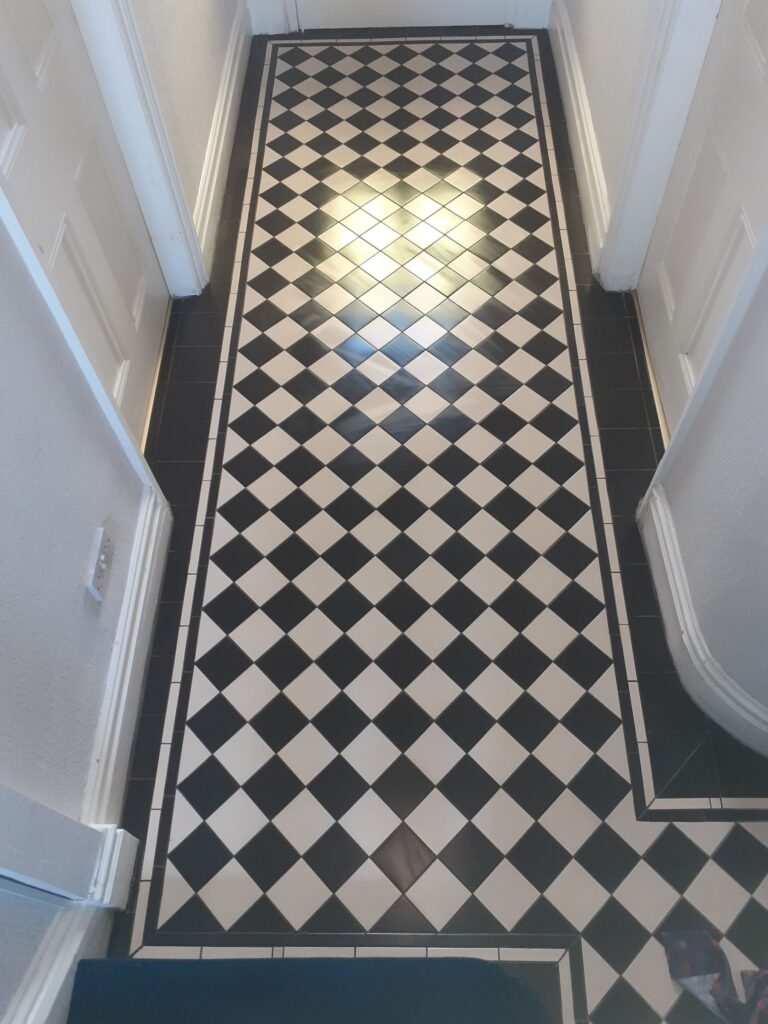 Jurraf Jurraf Paint period property repair original style victorian floor tile